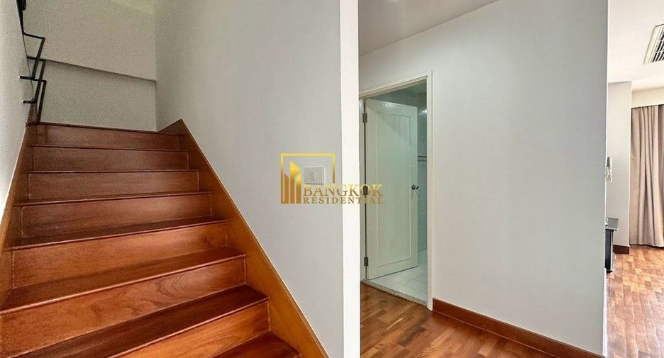 For rent 3 bedrooms condo in Yan Nawa, Bangkok