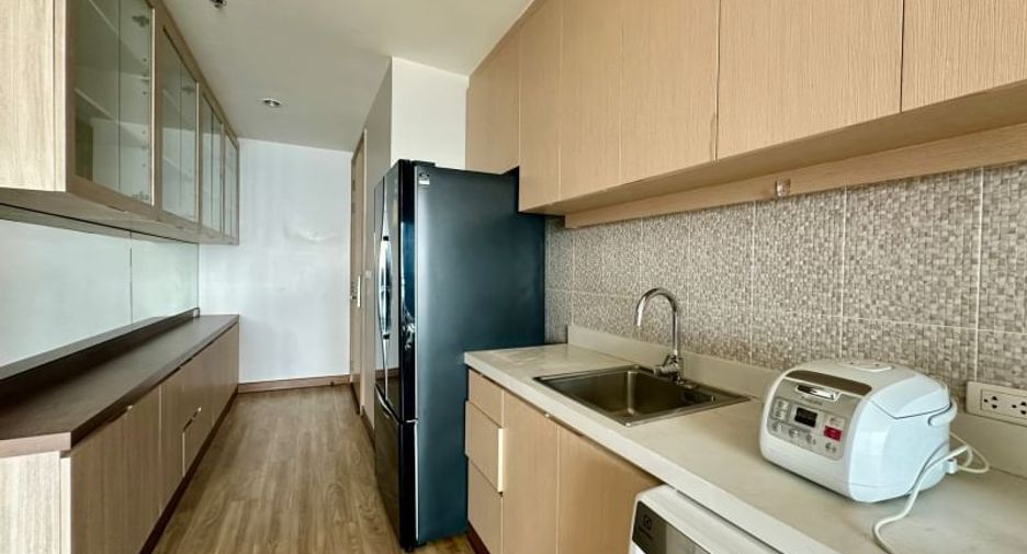 Wohnung zur Miete mit 2 Zimmer in Si Racha, Chonburi