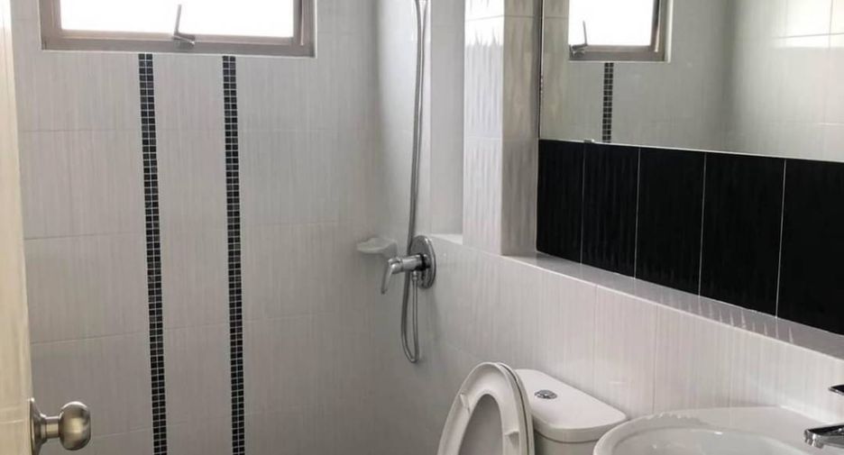 For sale 3 ベッドルーム house in Ban Chang, Rayong