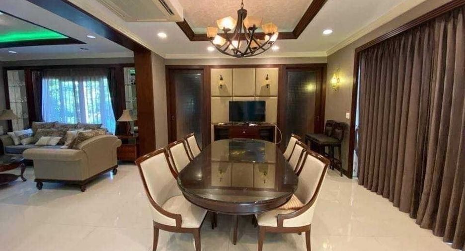 For sale 4 bedrooms house in Chom Thong, Bangkok