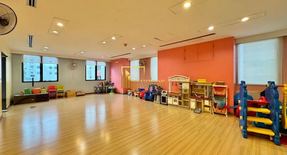 Apartamento en alquiler de 2 habitaciones en Watthana, Bangkok