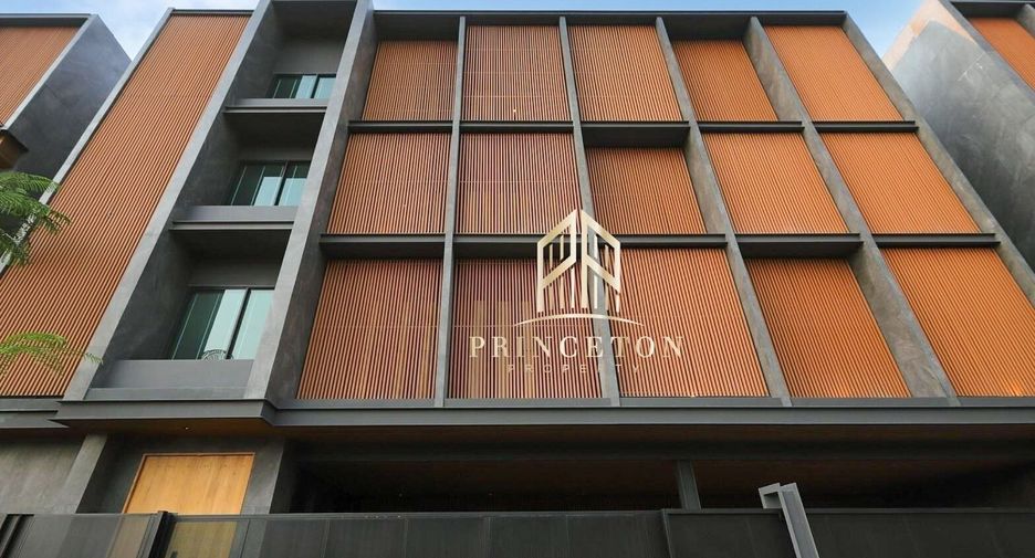 For sale 4 bed house in Bang Phli, Samut Prakan