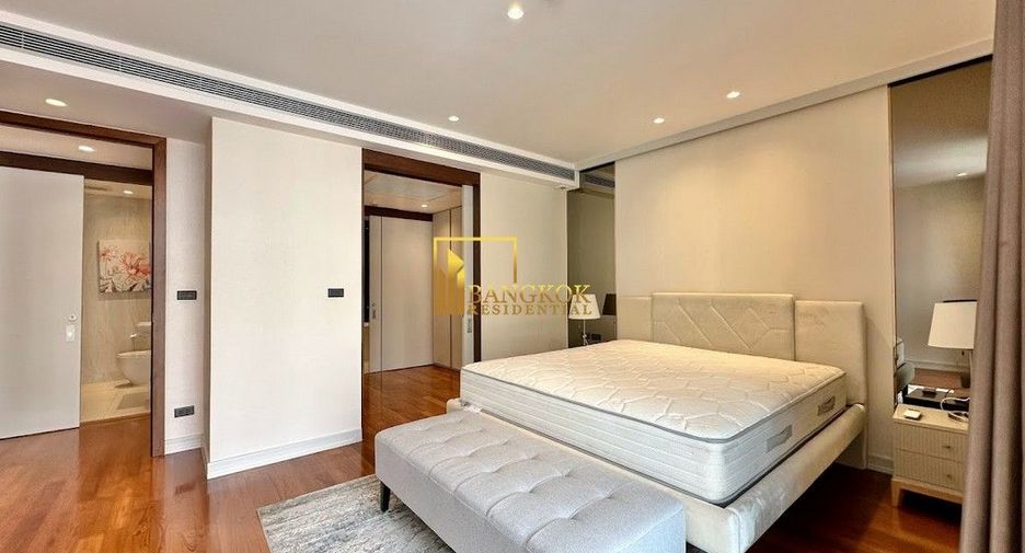 À louer 2 chambres condo à Watthana, Bangkok