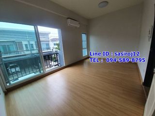 For rent 3 bed townhouse in Bang Sao Thong, Samut Prakan