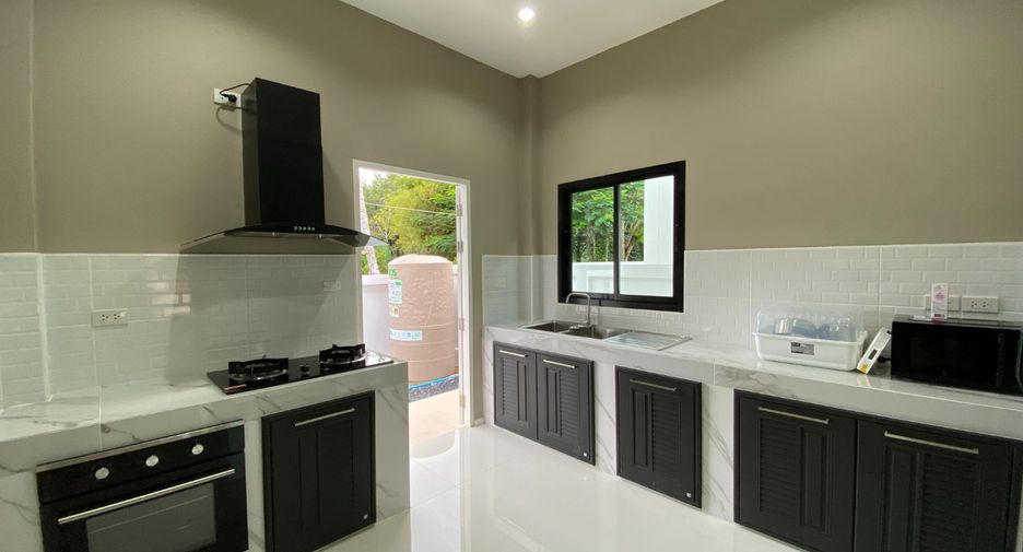 For rent 2 bedrooms house in Mueang Krabi, Krabi