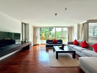 Condo en alquiler de 3 habitaciones en Sathon, Bangkok