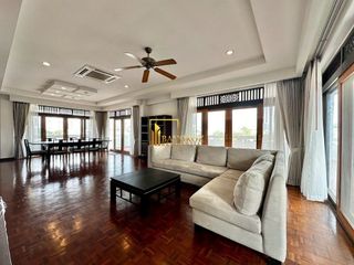 For rent 4 bedrooms condo in Sathon, Bangkok