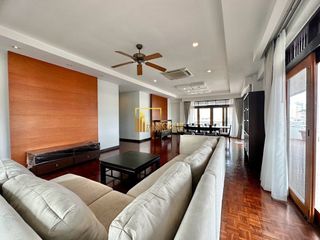 For rent 4 bedrooms condo in Sathon, Bangkok