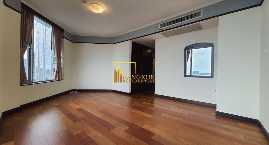 Condo en alquiler de 3 habitaciones en Pathum Wan, Bangkok