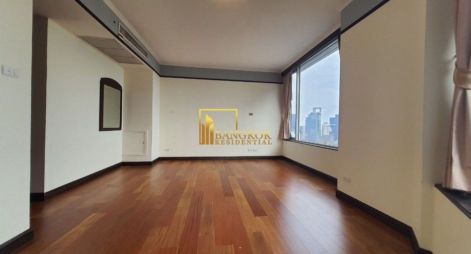 Condo en alquiler de 3 habitaciones en Pathum Wan, Bangkok