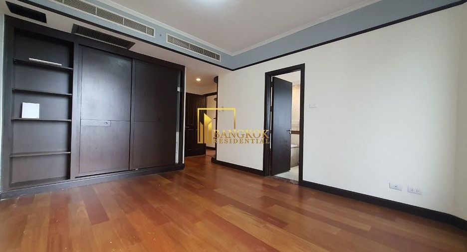 Condo en alquiler de 3 habitaciones en Pathum Wan, Bangkok