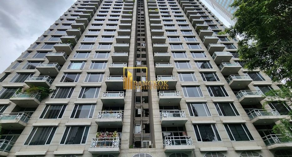 Condo en alquiler de 3 habitaciones en Pathum Wan, Bangkok