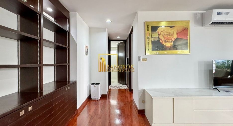 Condo en alquiler de 3 habitaciones en Sathon, Bangkok