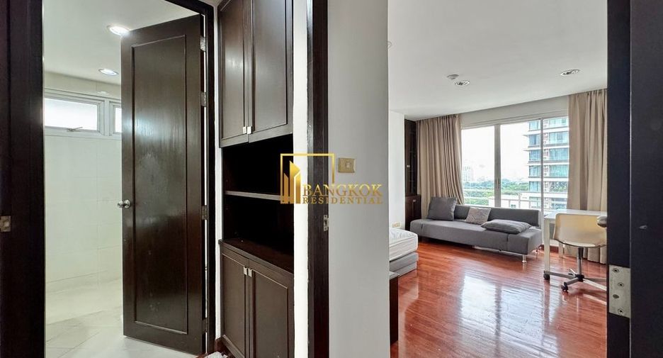 Condo en alquiler de 3 habitaciones en Sathon, Bangkok