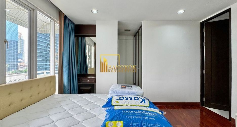 Condo en alquiler de 3 habitaciones en Sathon, Bangkok