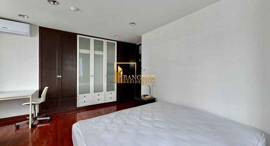 Condo en alquiler de 3 habitaciones en Sathon, Bangkok