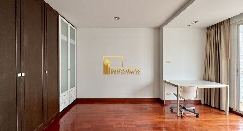 Condo en alquiler de 3 habitaciones en Sathon, Bangkok