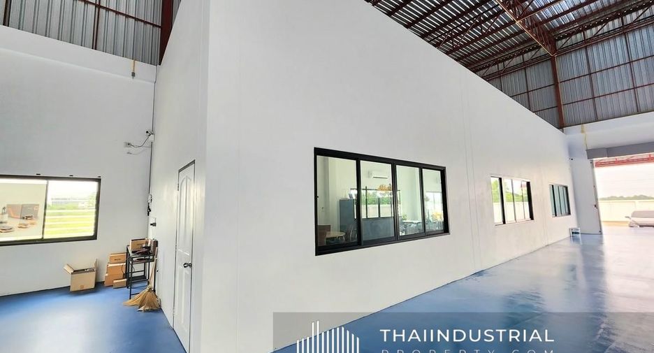 For rent そして for sale warehouse in Khlong Luang, Pathum Thani