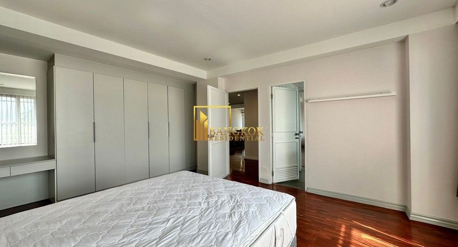 Apartment zur Miete mit 4 Zimmer in Watthana, Bangkok