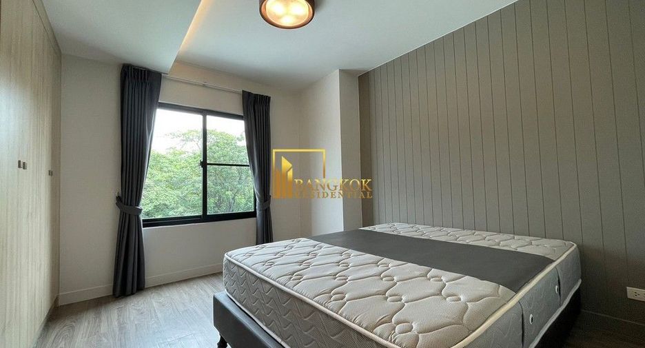 For rent 2 bedrooms apartment in Watthana, Bangkok