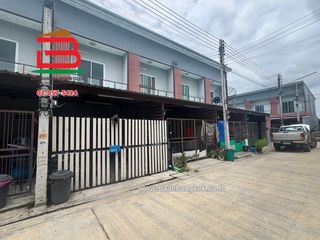 For sale 2 bedrooms townhouse in Lat Lum Kaeo, Pathum Thani