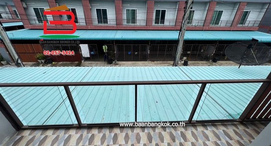 For sale 2 bedrooms townhouse in Lat Lum Kaeo, Pathum Thani
