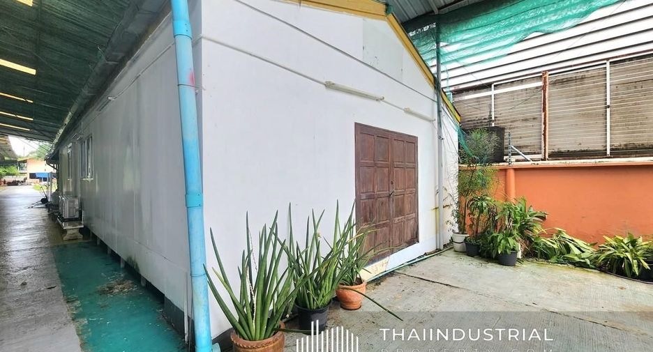 For rent warehouse in Lam Luk Ka, Pathum Thani