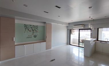 À vendre 2 chambres condo à Prawet, Bangkok