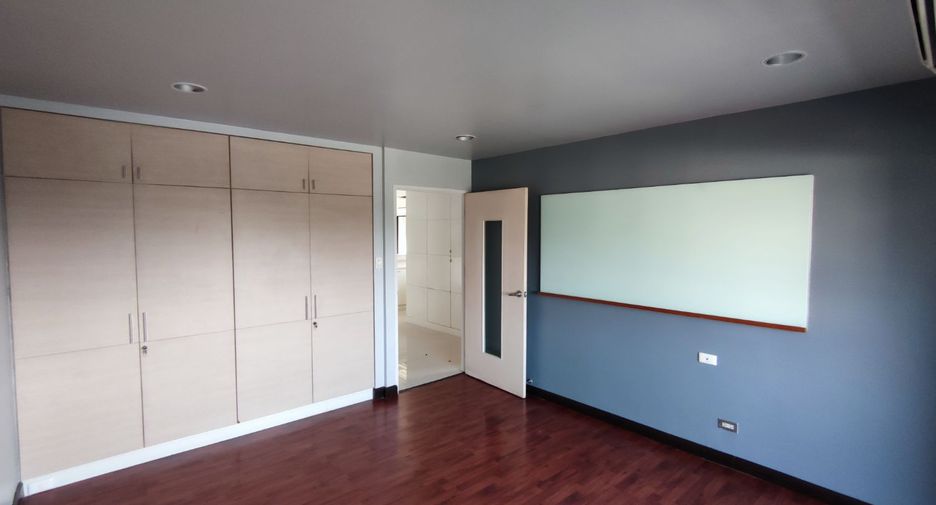 For sale 2 bedrooms condo in Prawet, Bangkok