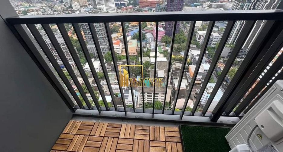 À louer 2 chambres condo à Watthana, Bangkok
