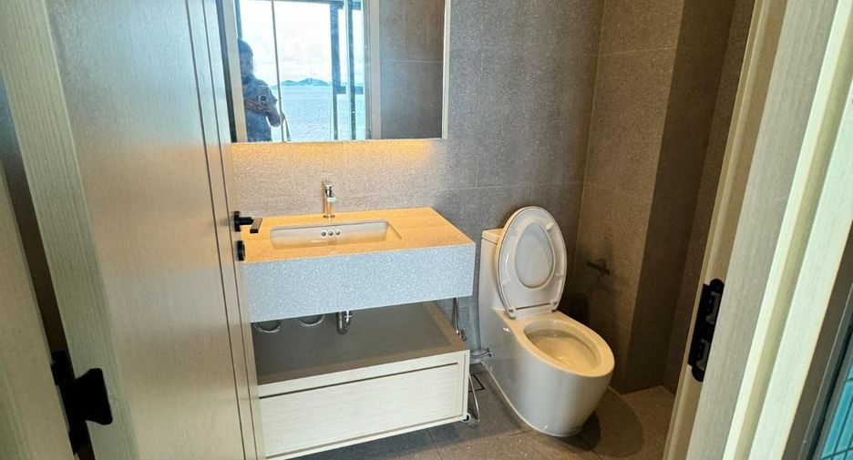 For sale 1 bed condo in Bang Lamung, Chonburi