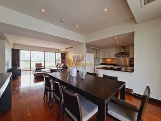 For rent 3 bedrooms apartment in Pathum Wan, Bangkok