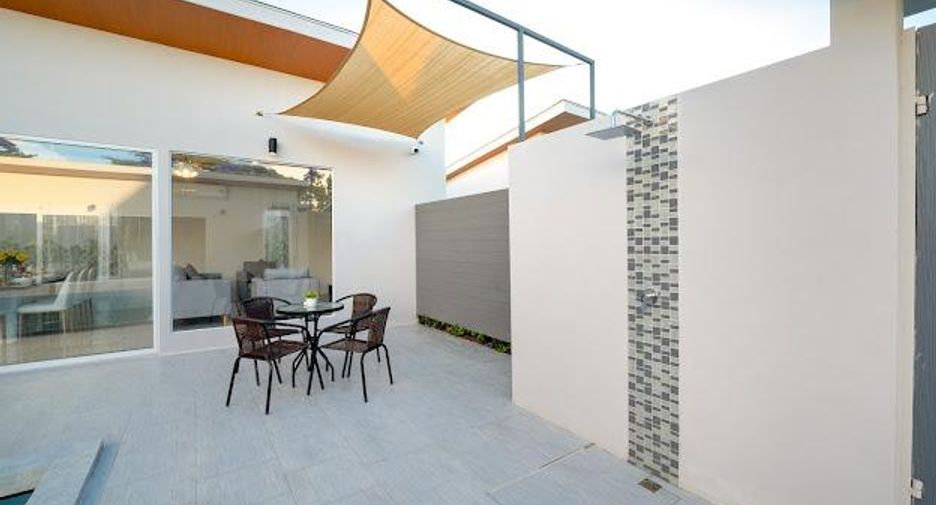 Villa en alquiler de 4 habitaciones en Mueang Phuket, Phuket