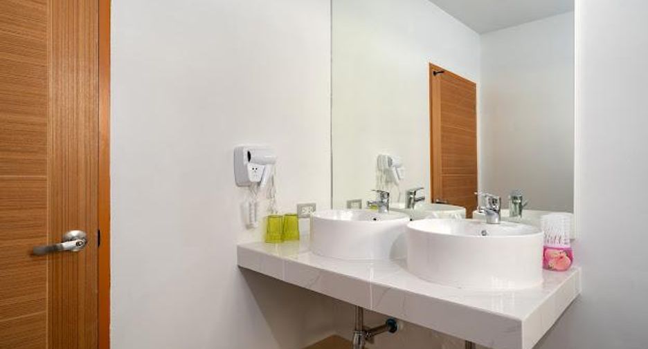 Villa en alquiler de 4 habitaciones en Mueang Phuket, Phuket
