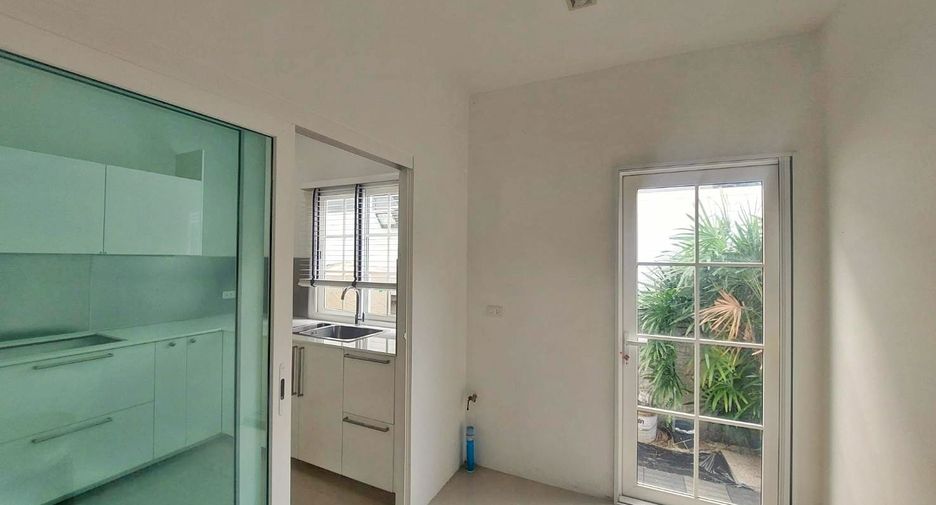 À vendre 4 chambres maison à Chom Thong, Bangkok