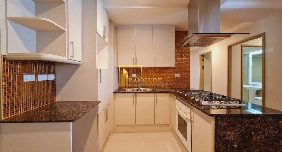 À louer 3 chambres appartement à Watthana, Bangkok