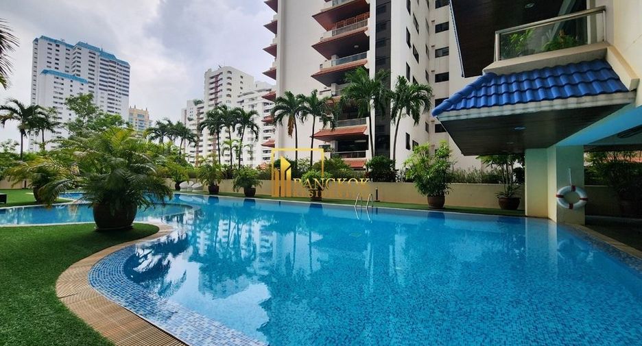 À louer 3 chambres appartement à Watthana, Bangkok