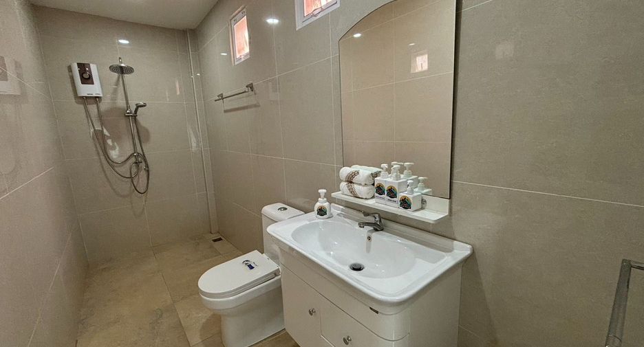 Casa en alquiler de 3 habitaciones en Klaeng, Rayong