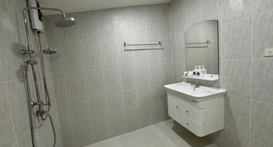 Casa en alquiler de 3 habitaciones en Klaeng, Rayong