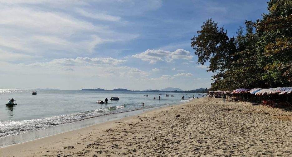 Casa en alquiler de 3 habitaciones en Klaeng, Rayong