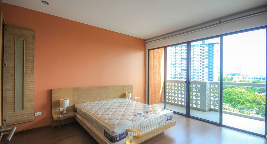 For sale 2 bedrooms condo in Cha Am, Phetchaburi