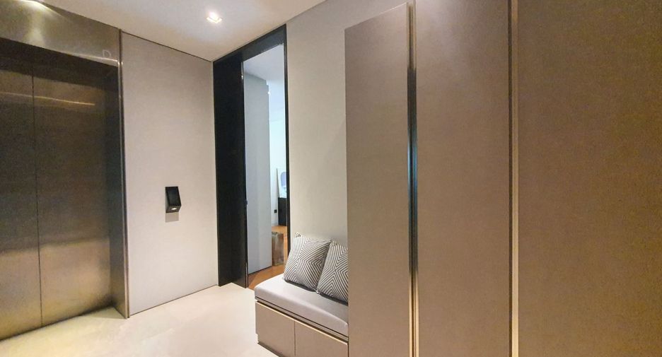 For rent 1 bed condo in Khlong San, Bangkok