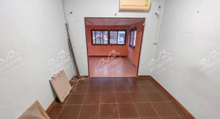 For sale 4 bedrooms townhouse in Bang Bua Thong, Nonthaburi