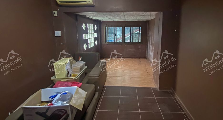 For sale 4 bedrooms townhouse in Bang Bua Thong, Nonthaburi
