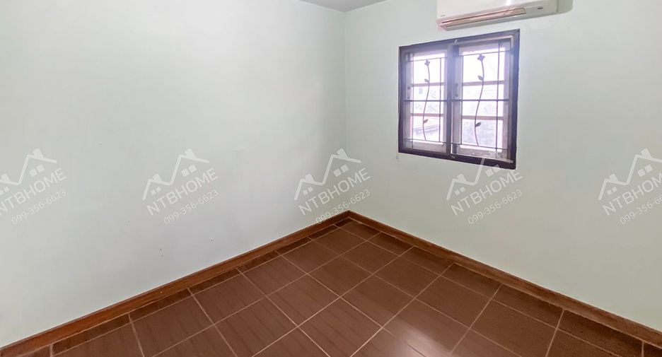 For sale 4 bedrooms townhouse in Bang Bua Thong, Nonthaburi