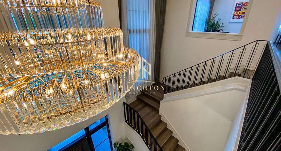 Haus zur Miete mit 4 Zimmer in Saphan Sung, Bangkok