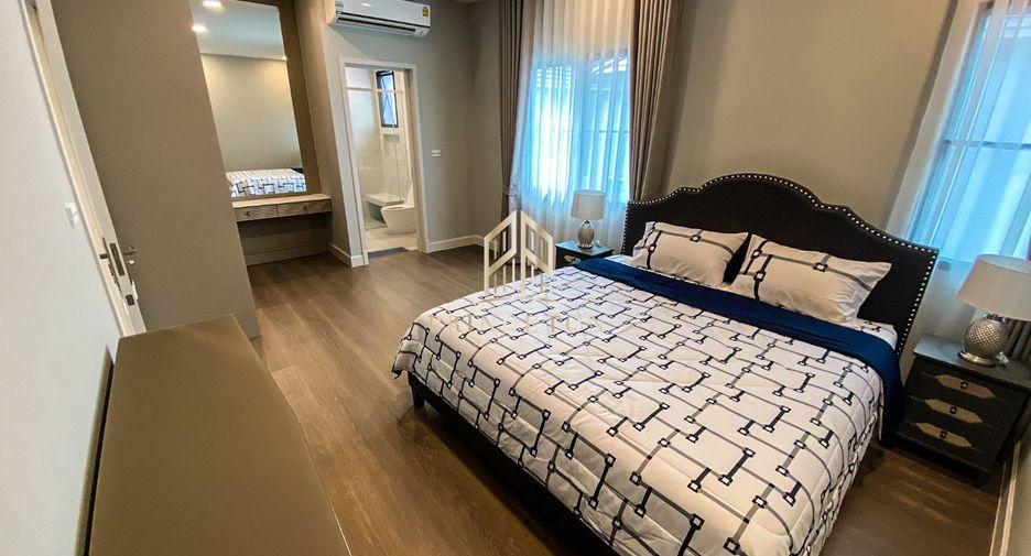 Haus zur Miete mit 4 Zimmer in Saphan Sung, Bangkok