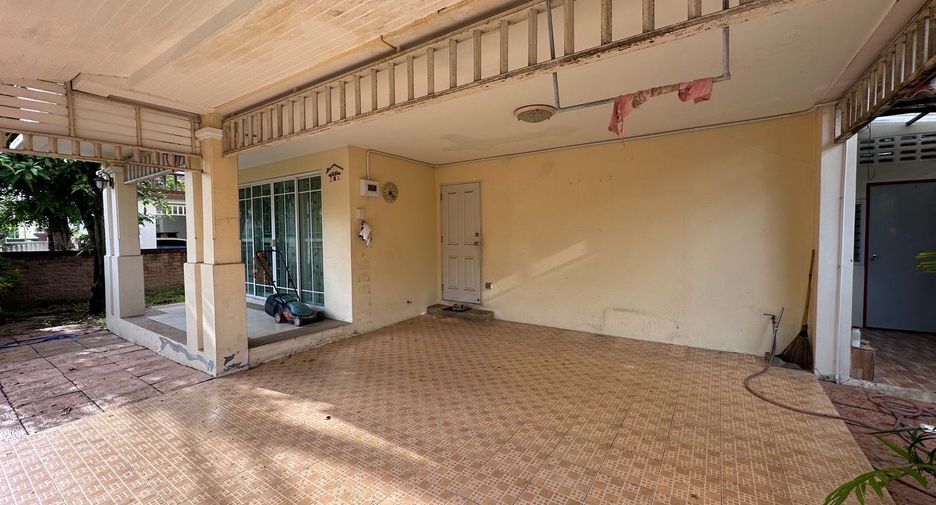 Haus zum Kauf mit 5 Zimmer in Mueang Nonthaburi, Nonthaburi