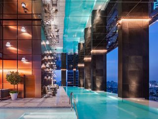 For rent 1 bed condo in Watthana, Bangkok