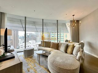 For rent 2 bedrooms condo in Pathum Wan, Bangkok